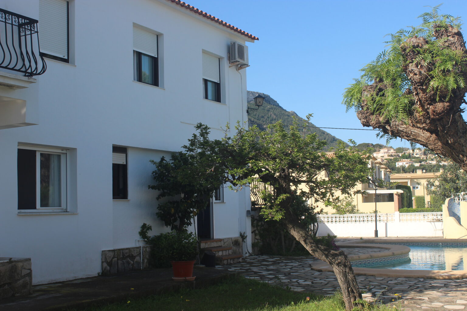 Chalet en El Campús – Dénia image 2