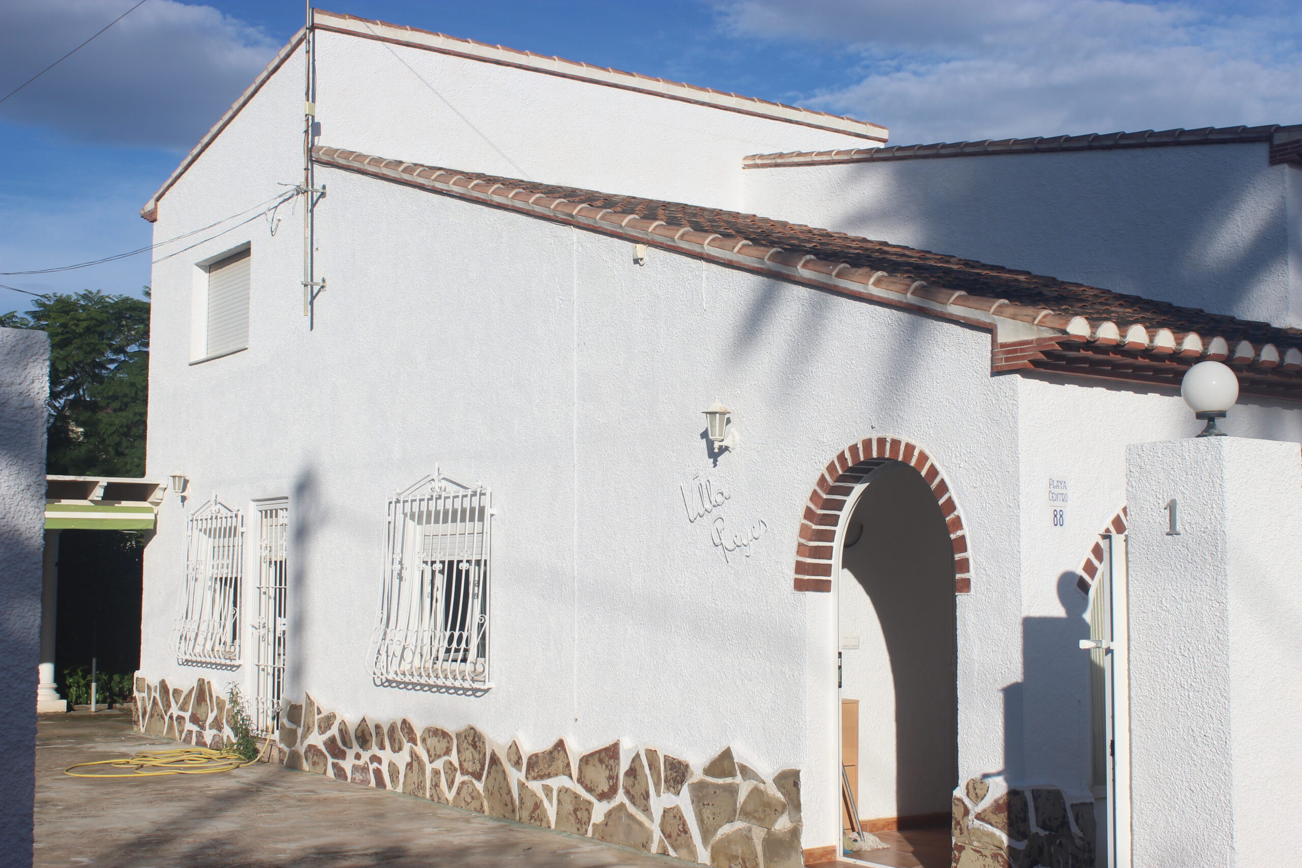 ESPECTACULAR VIVIENDA UNIFAMILIAR EN ELS POBLETS